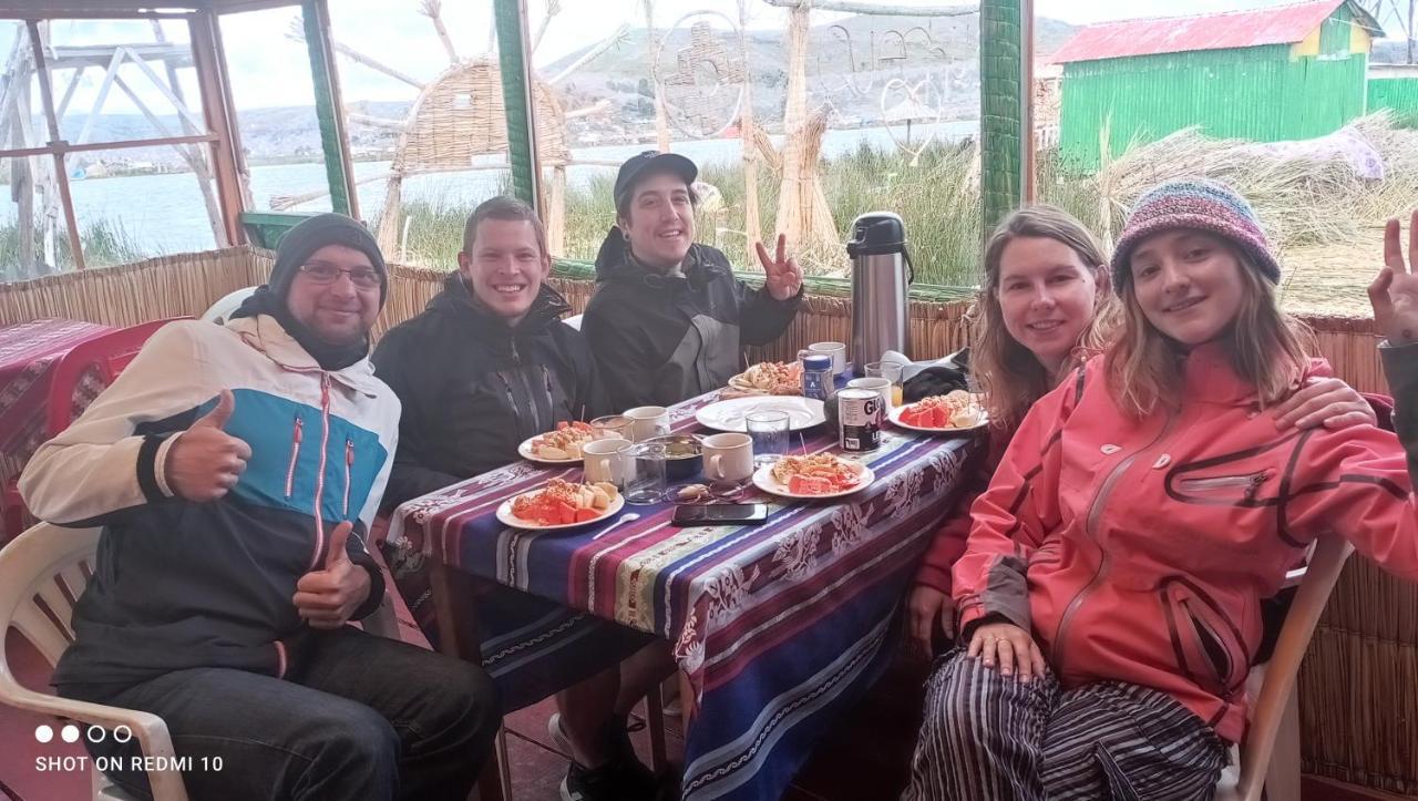 Uros Lodge Lover Titiqaqa Puno Bagian luar foto