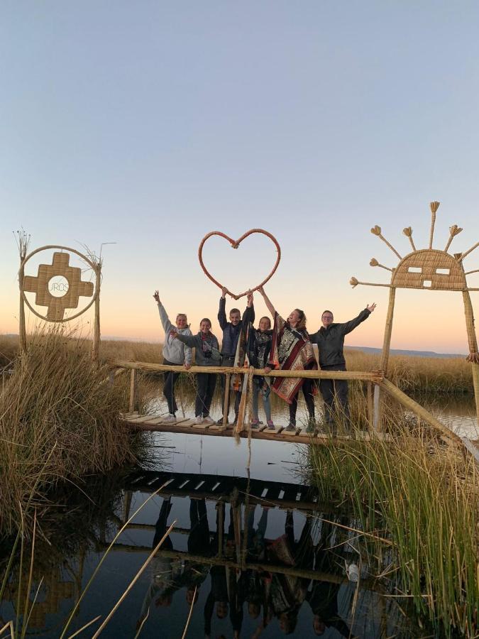 Uros Lodge Lover Titiqaqa Puno Bagian luar foto