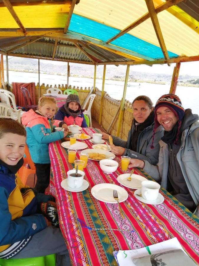 Uros Lodge Lover Titiqaqa Puno Bagian luar foto