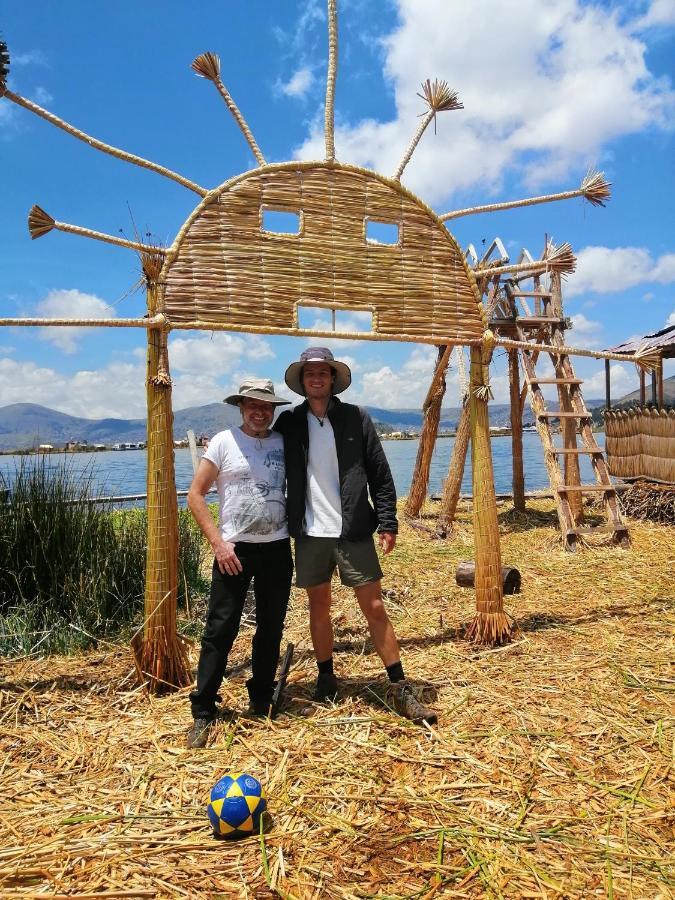 Uros Lodge Lover Titiqaqa Puno Bagian luar foto