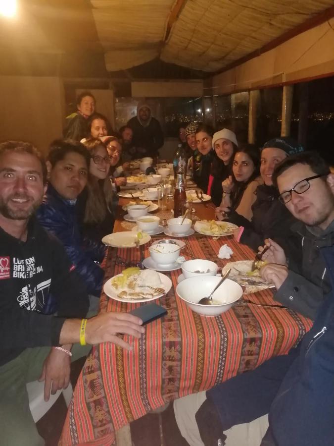 Uros Lodge Lover Titiqaqa Puno Bagian luar foto